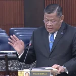 Anggota Parlemen Malaysia Kalam Salan menyampaikan pandangan dalam sidang Dewan Rakyat