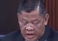 Anggota Parlemen Malaysia Kalam Salan saat menyampaikan pidato di majelis parlemen