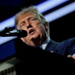 Donald Trump saat berpidato dalam kampanye di Syracuse