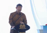 Hashim Sujono Djojohadikusumo saat berbicara dalam forum Kadin