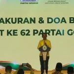 Ketua Umum Partai Golkar Bahlil Lahadalia memberikan keterangan terkait dinamika politik nasional