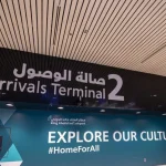 Kondisi evakuasi korban serangan udara di bandara Arab Saudi