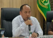 Mantan Jampidsus Febrie Adriansyah saat menjalani proses persidangan