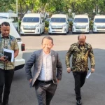 Menko Hilirisasi dan Transisi Energi Bahlil Lahadalia tiba di Istana Kepresidenan Jakarta