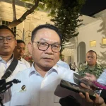 Menko Polkam Dudung Abdurachman memberikan keterangan terkait penanganan karhutla di Indonesia.
