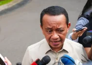 Menteri ESDM Bahlil Lahadalia memberikan keterangan terkait kondisi harga minyak dunia