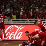Pelatih Timnas Indonesia John Herdman saat memimpin sesi latihan tim.