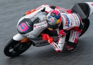 Pembalap Moto3 memacu motornya saat sesi kualifikasi Moto3 Malaysia 2026 di Sirkuit Sepang