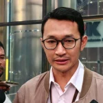 Penyidik KPK mendalami aliran uang terkait sengketa lahan di Kabupaten Bogor.