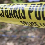 Petugas melakukan pengamanan di lokasi ledakan ruko San Antonio Pakuwon City Surabaya