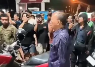 Petugas SPBU di Denpasar sedang meluapkan keluh kesahnya kepada Gubernur Bali Wayan Koster