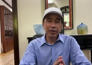Presiden ke-7 RI Joko Widodo memberikan keterangan terkait wacana politik nasional