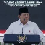 Presiden Prabowo Subianto memimpin sidang kabinet di kompleks Istana Kepresidenan Jakarta