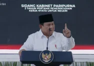 Presiden Prabowo Subianto menyampaikan arahan dalam sidang kabinet terkait penanganan karhutla