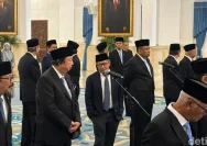 Rocky Gerung dilantik sebagai anggota Dewan Pertimbangan Presiden oleh Presiden Prabowo Subianto.