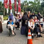 Suasana warga saat mengunjungi Balai Kota Jakarta dalam program Namu Balai Kota